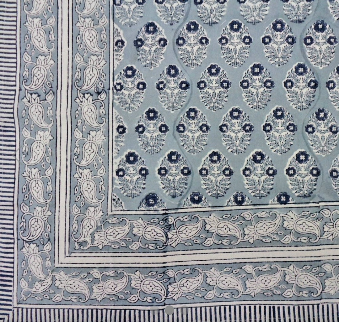 Tablecloth