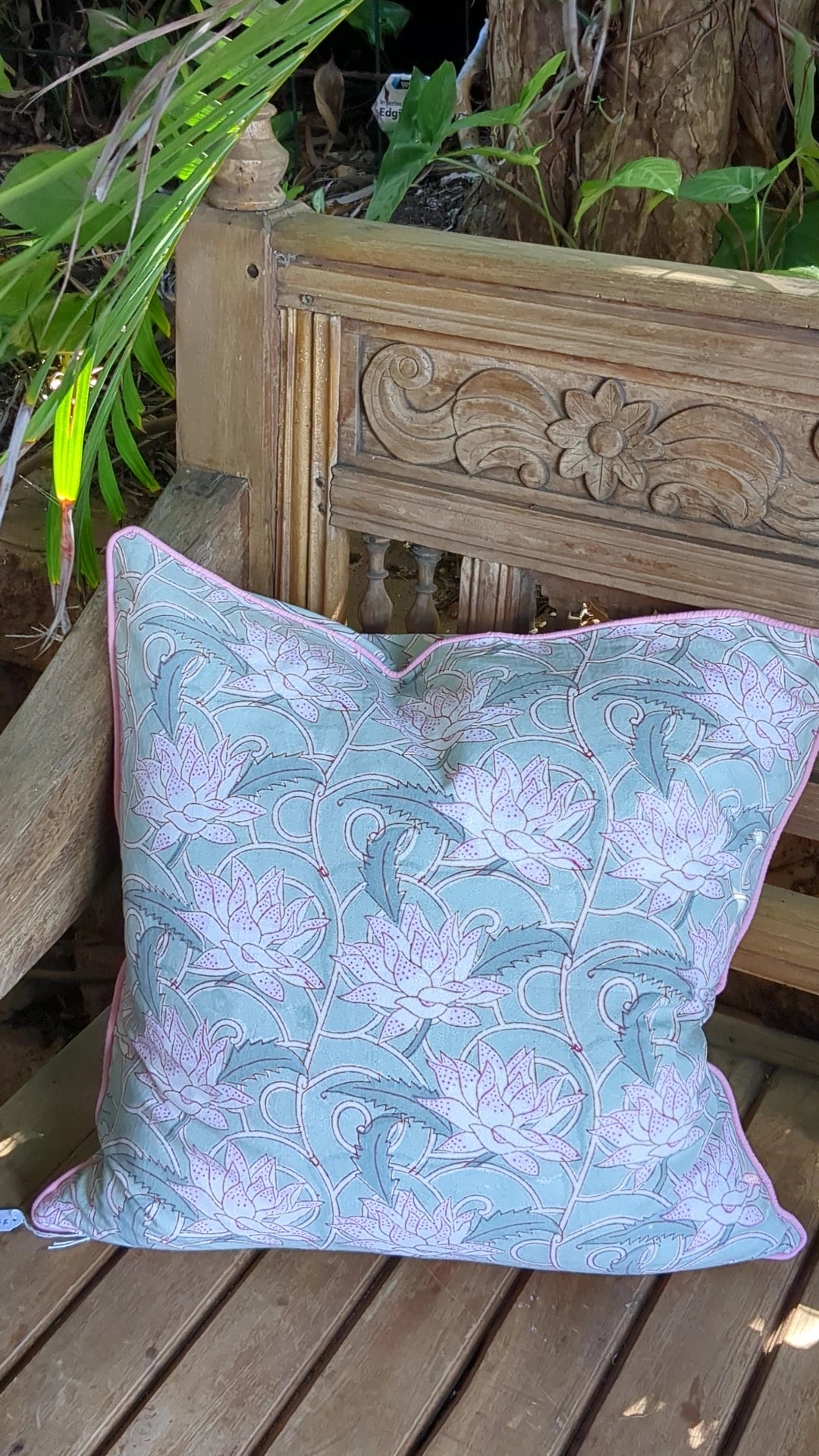 'Blushing Maiden' Cushion Cover