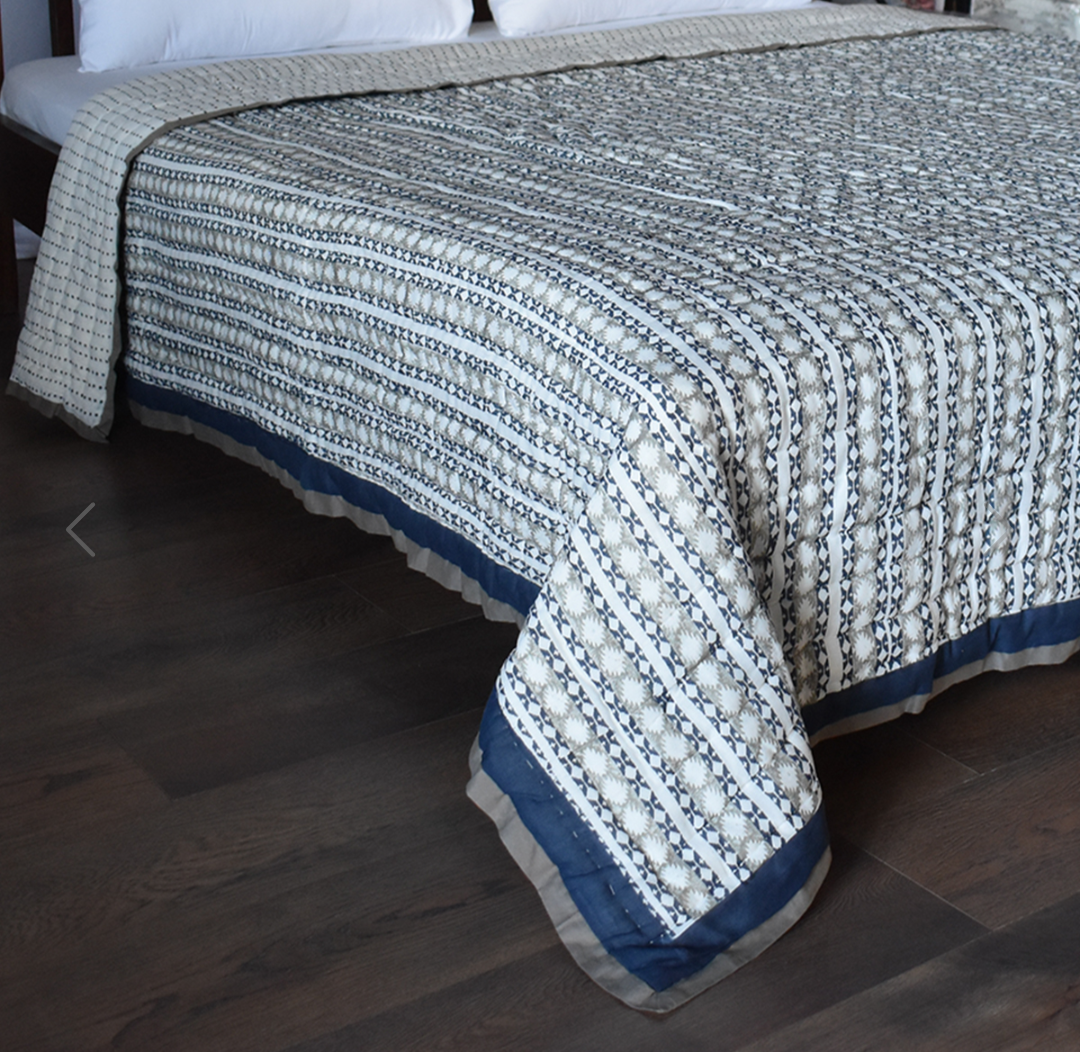 'Arctic Circle' King Size Quilt