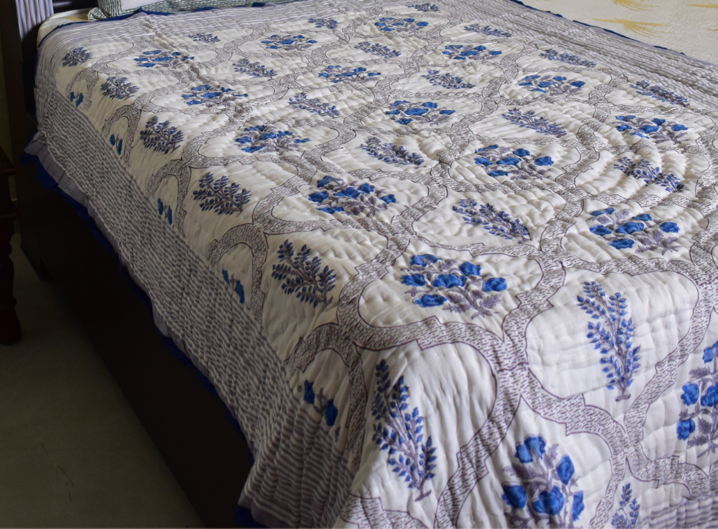 'Delphinium' King Size Quilt
