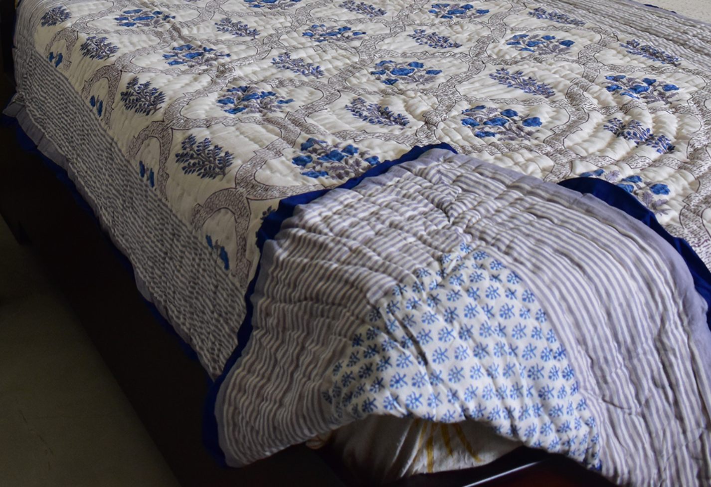 'Delphinium' King Size Quilt
