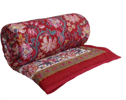 'Poinsettia' King Size Quilt