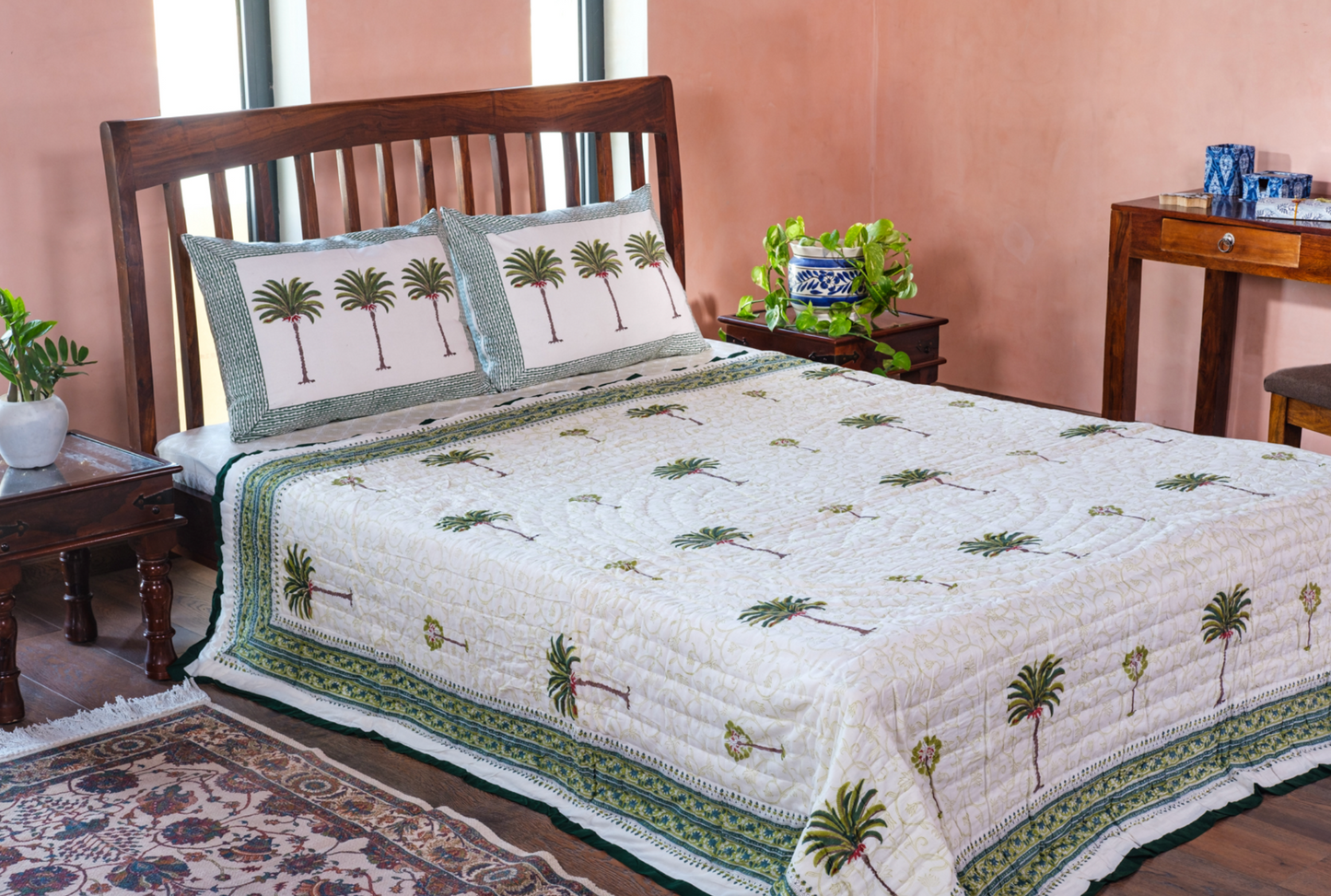 'Green Palms' Single Size Quilt
