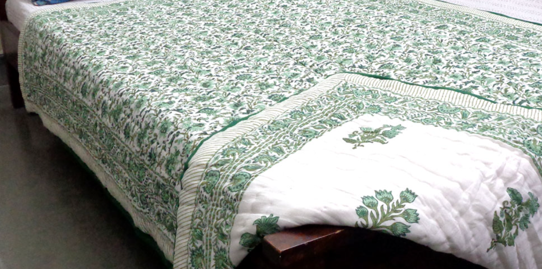 'Emerald Sea' Queen Size Quilt