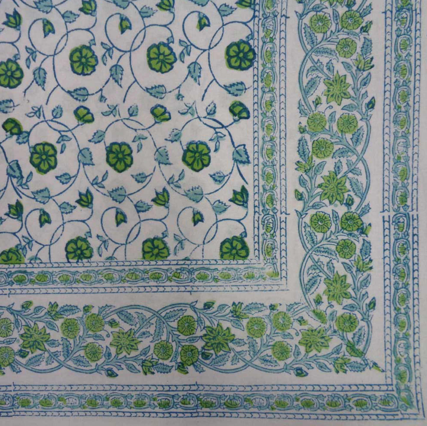 'Green Vines' Tablecloth
