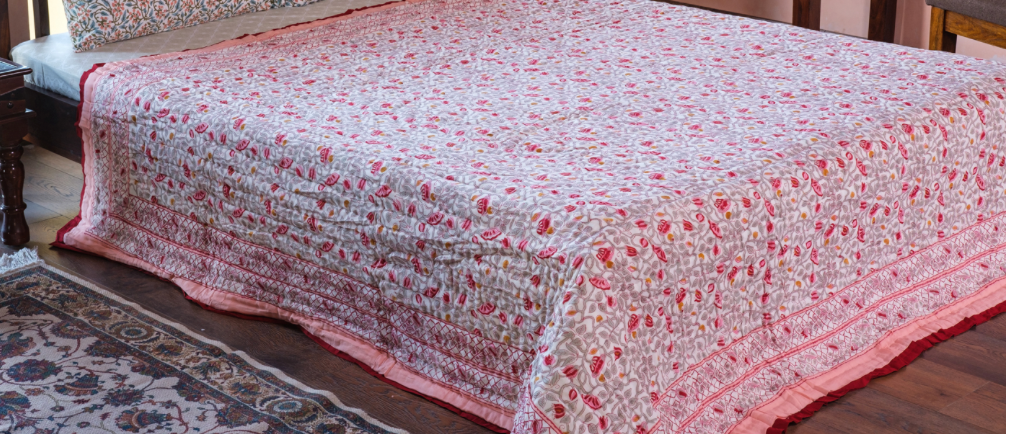 'Lilies in Pink' Queen Size Quilt