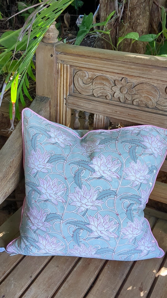 'Blushing Maiden' Cushion Cover
