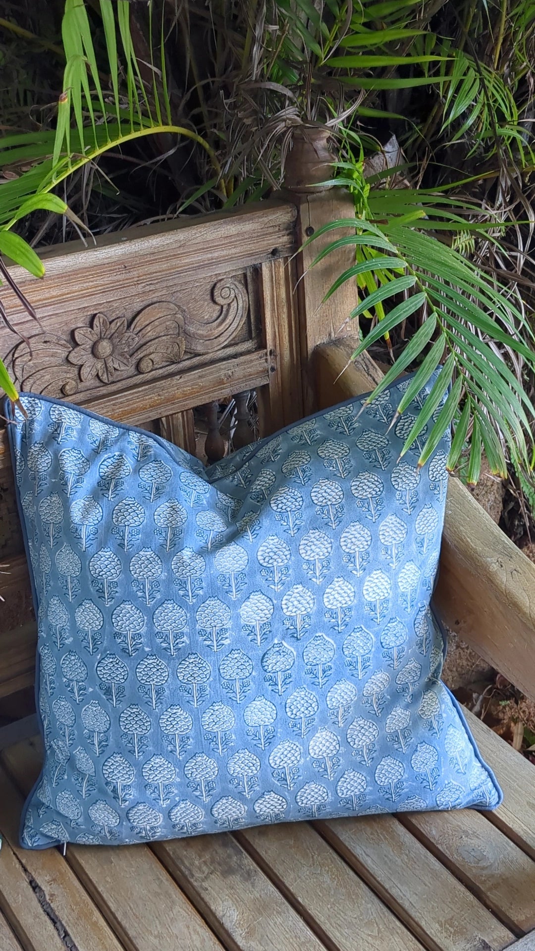 'Acorns' Cushion Cover